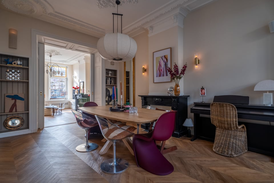 Eetkamer en open keuken